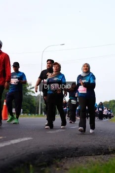 Runner Photo 4865063