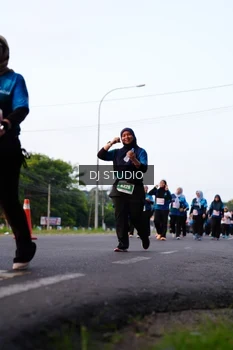 Runner Photo 4865115