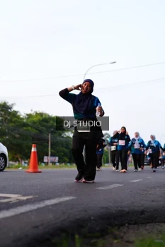 Runner Photo 4865165