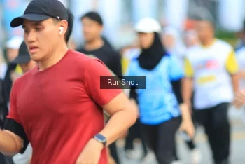 Runner Photo 4865356