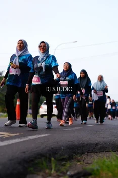 Runner Photo 4865368