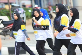 Runner Photo 4865457