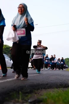 Runner Photo 4865493