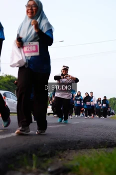 Runner Photo 4865497