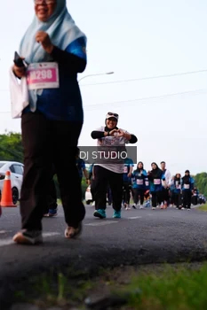 Runner Photo 4865503