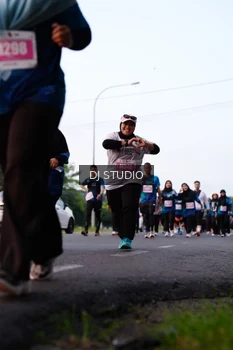 Runner Photo 4865633