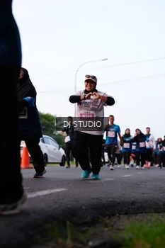 Runner Photo 4865650