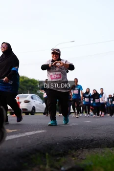 Runner Photo 4865664
