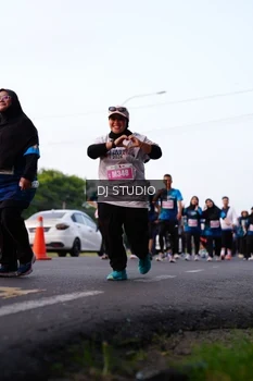Runner Photo 4865668