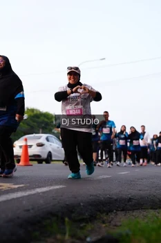 Runner Photo 4865679