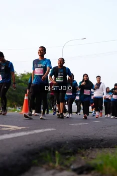 Runner Photo 4865685