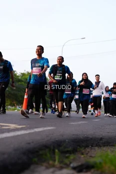 Runner Photo 4865688