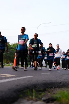 Runner Photo 4865690