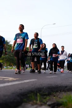 Runner Photo 4865707