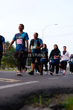 Runner Photo 4865709