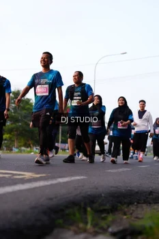 Runner Photo 4865714