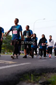 Runner Photo 4865725