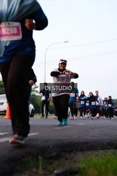 Runner Photo 4865732