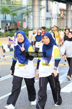 Runner Photo 4865733
