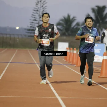 Runner Photo 4865747