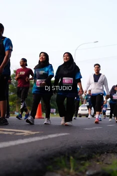Runner Photo 4865750