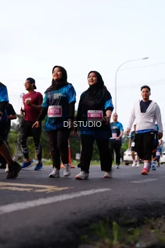 Runner Photo 4865759