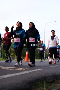 Runner Photo 4865777