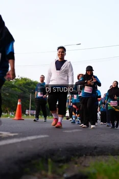 Runner Photo 4865784