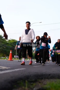 Runner Photo 4865794