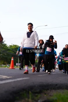 Runner Photo 4865797