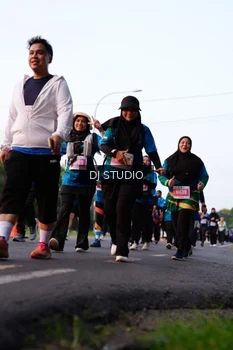 Runner Photo 4865823