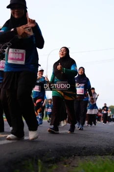 Runner Photo 4865856
