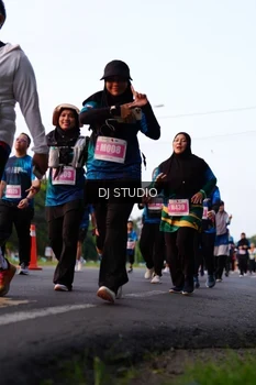 Runner Photo 4865862