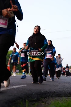 Runner Photo 4865865