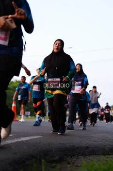 Runner Photo 4865866