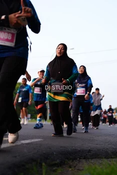 Runner Photo 4865868