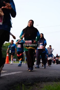 Runner Photo 4865869
