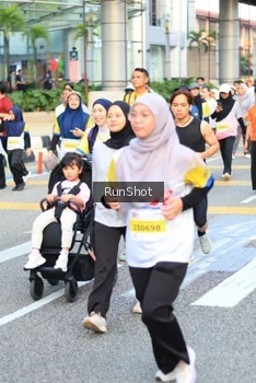 Runner Photo 4865876
