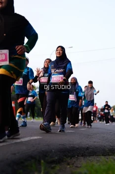 Runner Photo 4865892