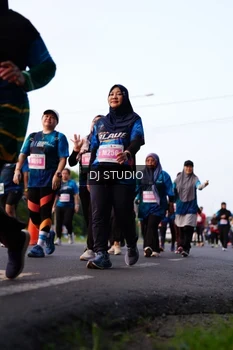 Runner Photo 4865904