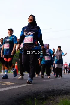 Runner Photo 4865926