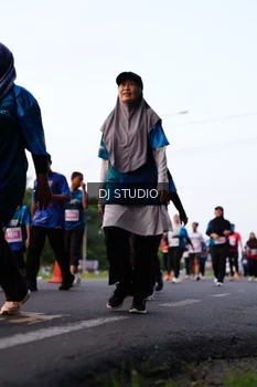 Runner Photo 4865999