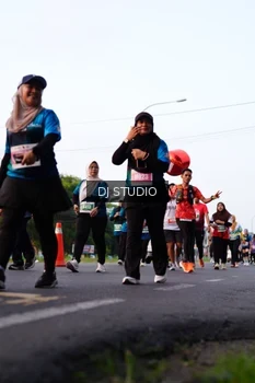 Runner Photo 4866009