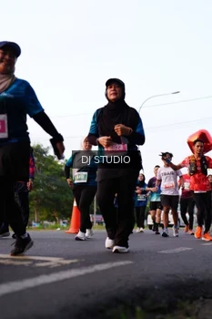 Runner Photo 4866042