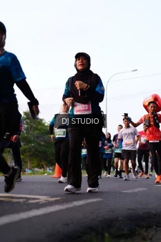 Runner Photo 4866051