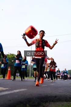 Runner Photo 4866088