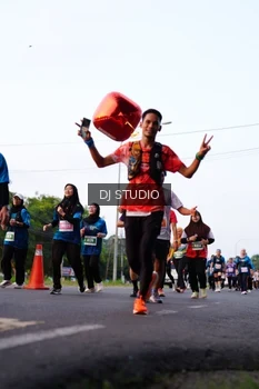 Runner Photo 4866094