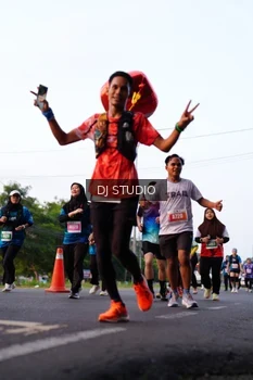 Runner Photo 4866120