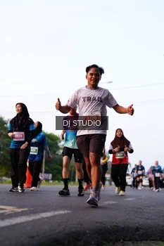 Runner Photo 4866152