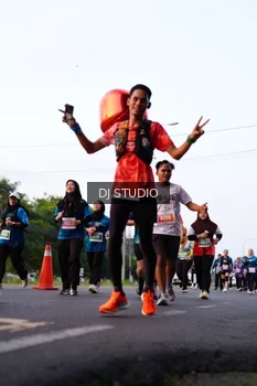 Runner Photo 4866165